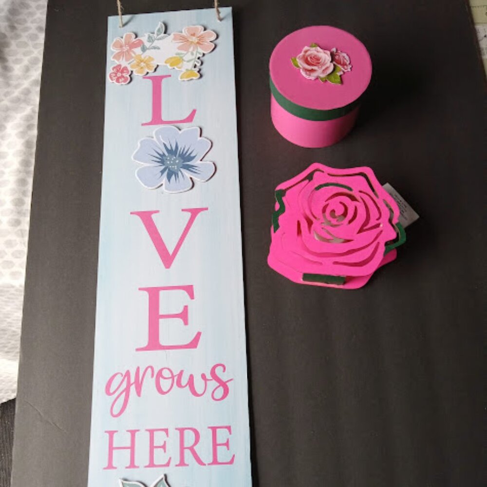 Pink and Green Flower Set 4pn